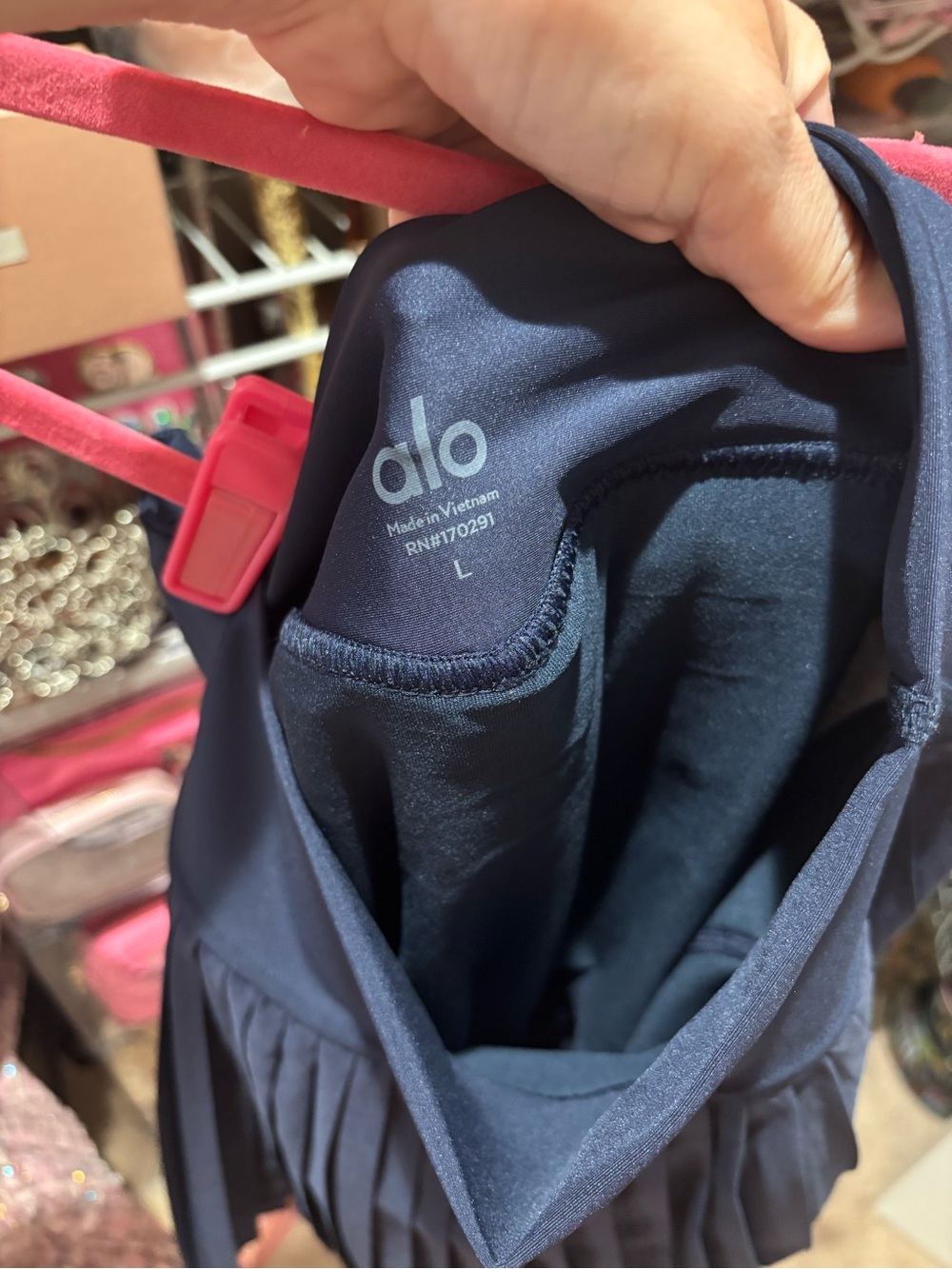 ALO Yoga pleated navy skirt- size L - Picture 4 of 5